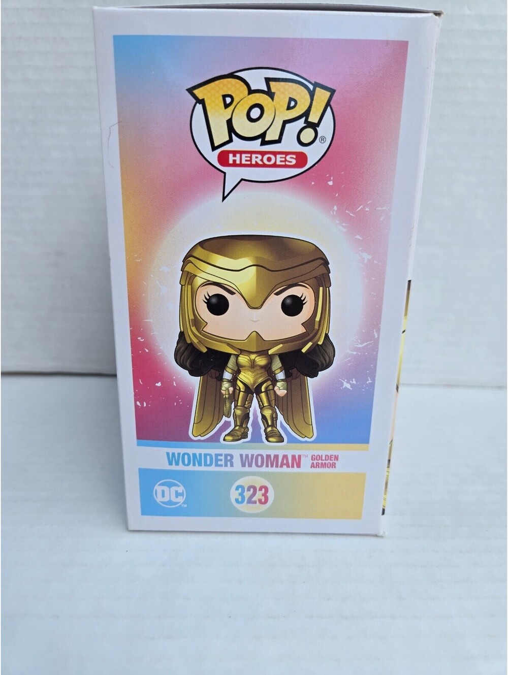 Funko Pop! Heroes WW84 Wonder Woman Golden Armor Vinyl Figure #323 Collectible - Picture 4 of 6